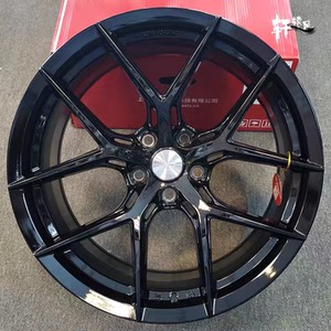 闲置出售二手自用18寸万丰丰途hr353旋压轮毂9成新带轮胎