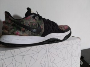 nike kyrie 4 low耐克欧文4代低帮花卉配色42