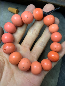 民国孩儿面琉璃,老琉璃打包处理,标价一颗价格,拍前询问,可单