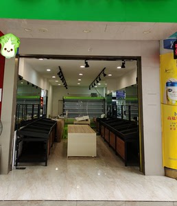 店铺转让 营山县主城区内 ,位于南充市营山县外西街名典咖啡旁