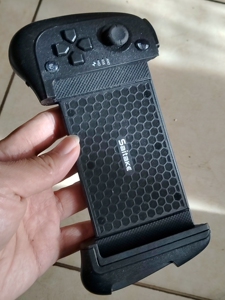 赛钛客游戏手柄,没测试,不退换.