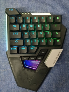 飞智木蝎机械键盘