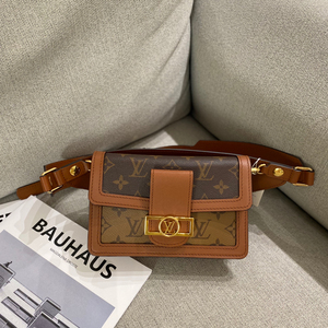 lv 达芙妮 腰包 小号 尺寸:19*12～复古时髦范
