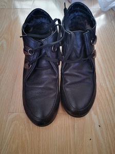 二棉鞋,假鞋!黑色女款,37码!很舒服!平底二棉鞋.50元包