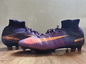 意大利 山东鲁能 佩莱 落场足球鞋 耐克刺客sf5