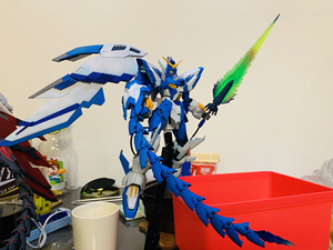 展示交流 大班白色艾比安高达,喷涂练手,白色漆面老是翻车