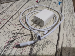 京太优品 30w 充电器 全新