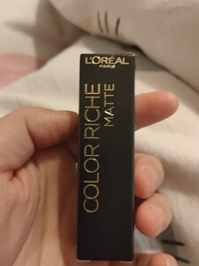 员工福利,欧莱雅全新小黑管口红,色号217,颜色很好看,口红