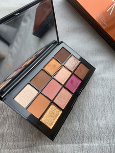 nars十二色眼影盘