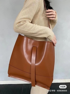 00回马半枪淘宝jessie&jane女包2022早春新款个性简约多层大地色