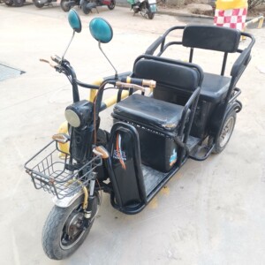 跑王电动三轮车