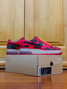 clot红丝绸 全新42.5码 完美收藏品相 烧灼痕迹为台湾