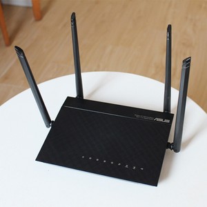 华硕路由器rt-ac1200gu千兆无线