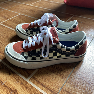 vans红黑棋盘格