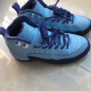 aj12 香芋紫 鞋码38.5 没穿过几次 售出后不退换