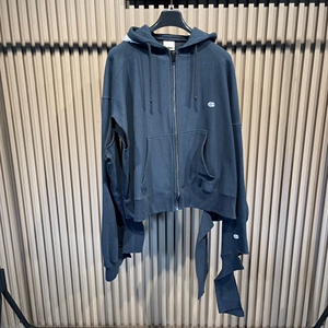 900人付款淘宝冠军飘带卫衣,款式很潮,廓形落肩款,纯棉毛圈料子