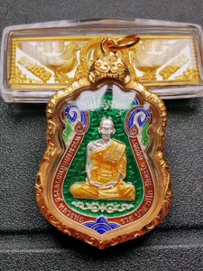 龙婆瑞2559自身 张云雷同款