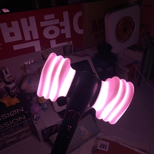 blackpink应援灯应援棒 演唱会手灯 粉墨 锤 子灯