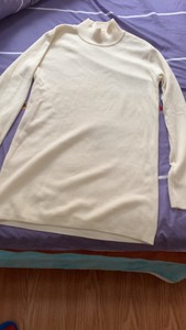 Uniqlo/优衣库合作款，乳白色中长款半高领打底衫，全新吊