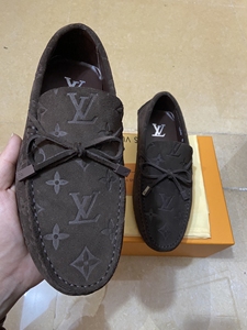 二手闲置lv咖啡色老花 进口头层翻毛皮男士豆豆鞋,休闲懒人鞋