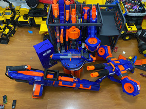 nerf 精英系列 泰坦 犀牛 柜子 蓝狙