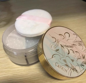 【全新】卡婷散粉三色蜜粉控油定妆粉平价防水防汗持久不脱妆粉饼