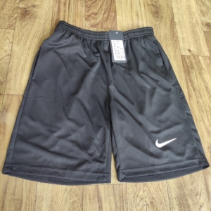 耐克休闲运动短裤 速干 级汗 透气 百分百聚酯纤维布料 超级