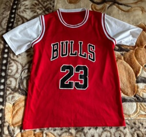 公牛队球衣乔丹23号红色运动速干篮球服 男女可穿 不退不换