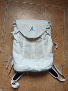 耐克乔丹aj11 鞋底 皮质双肩包背包书包训练包运动包