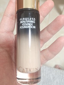 卡婷 catkin 粉底液 01号瓷白色