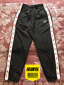 正品Reebok/锐步-黑色男款串标运动裤。