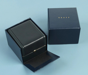 800人付款淘宝graff吊坠盒格拉夫吊坠盒格拉夫挂件盒小黑裙大牌包装