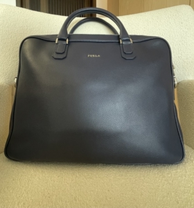 furla男包