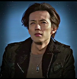 收一个假面骑士555巧爷同款项链 价格可议