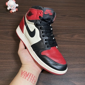 36 aj1黑红脚趾 经典og配色 百搭款式