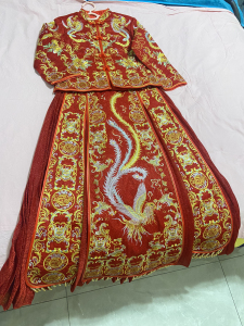 中式古装婚服刺绣