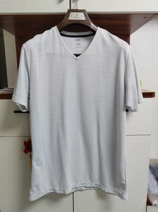 优衣库 男士dry-ex鸡心领短袖T恤138684，白色暗条