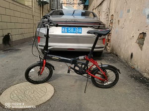 欧亚马折叠自行车，16寸。型号Dazz[e。铝合金车身，前后