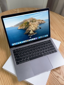 e92深空灰2018款苹果笔记本macbook air 9