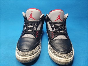 5码乔4aj4黑红爆裂纹篮球鞋