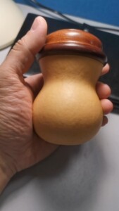 极品本长大型三河刘和尚头式黑虫葫芦满配,几乎360度周正,皮