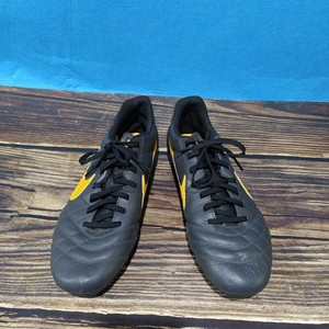 000人付款淘宝耐克传奇4真皮足球鞋,配色漂亮,正品保真jinjinyouwei