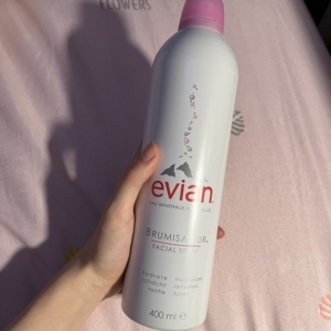 正品依云补水喷雾