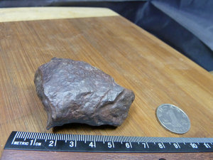 13288新疆哈密地表火山岩 古铜石 手把件