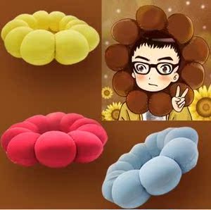 失恋33天文章王小贱午睡枕头向日葵太阳花礼品午休抱枕同款可套头