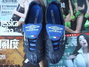 绝版意产umbro xai 一代顶配袋鼠皮足球鞋