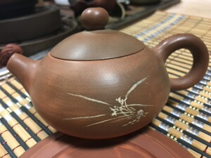 广西特产/钦州坭兴陶/泥兴陶茶壶/陶瓷茶具/林朱勋西施壶