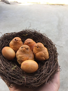 崖柏小鸡鸡蛋摆件手工雕刻木质工艺品创意儿童礼物手把件带鸡窝