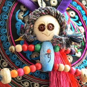 木偶晴天娃娃云南纳西东巴风铃丽江大理纪念包包车挂件礼物钥匙扣