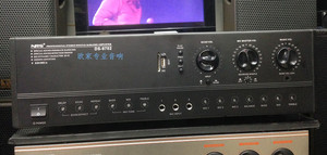 实体店销售威多尔nrs ds-9702kb100u专业卡拉ok 120w 120w功放